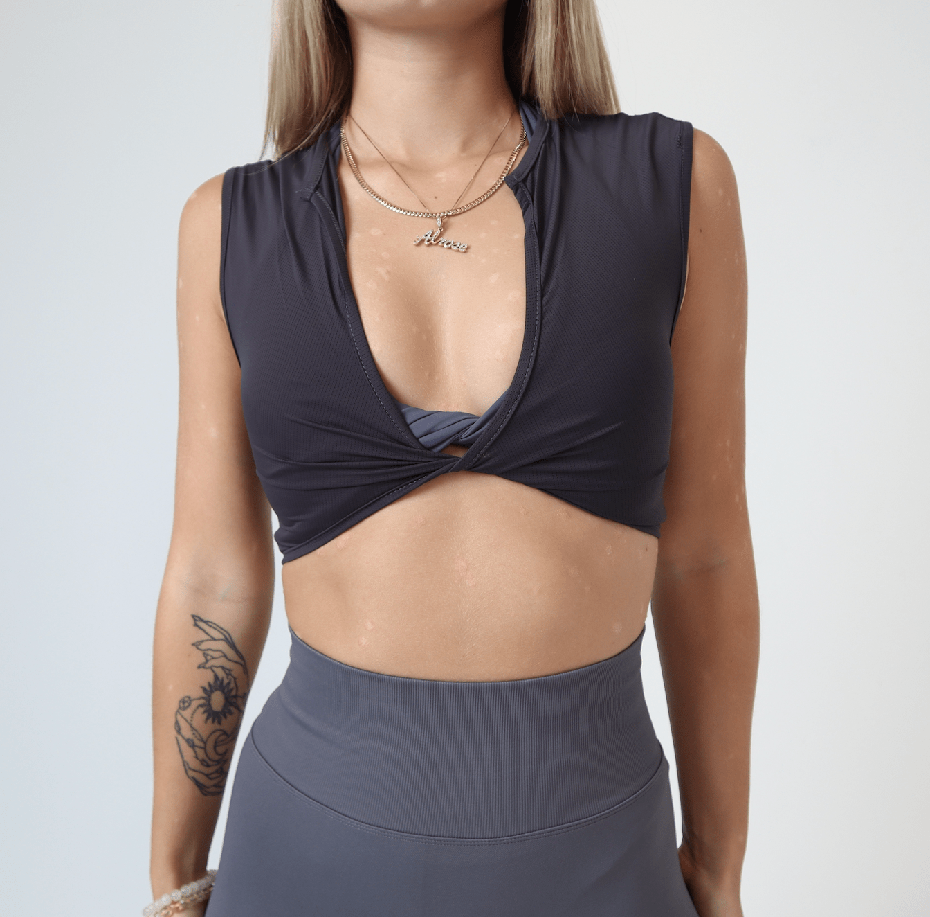 PERFORM CROPPED TOPS - LIBERA Fitness Apparel