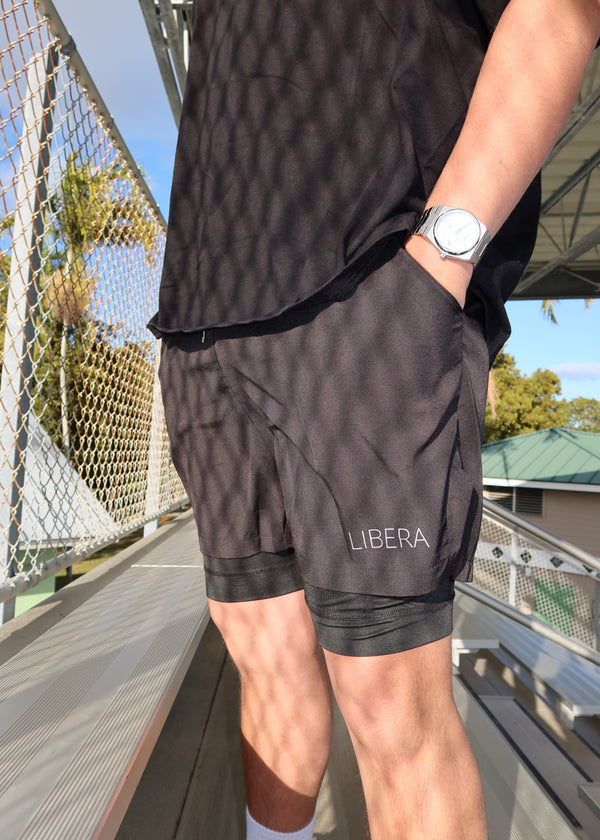 MOMENTUM Mens Shorts - GRAPHITE