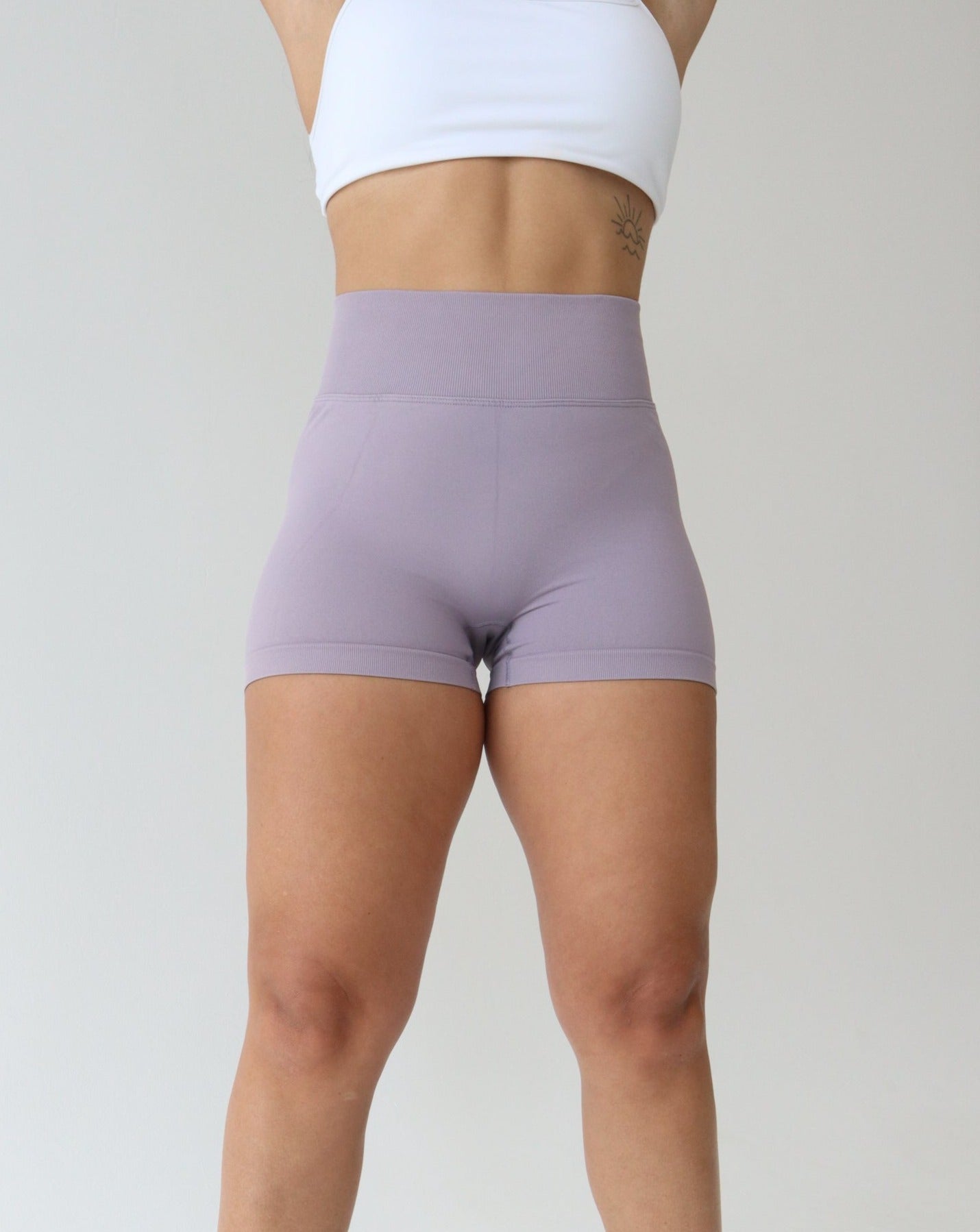 Magnify Seamless Shorts - LAVENDER - LIBERA Fitness Apparel